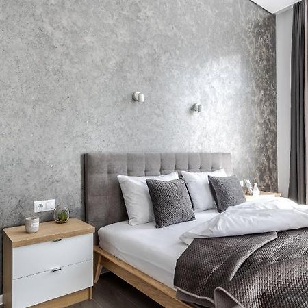 Inshiapartments On Popovycha Str Lviv Extérieur photo